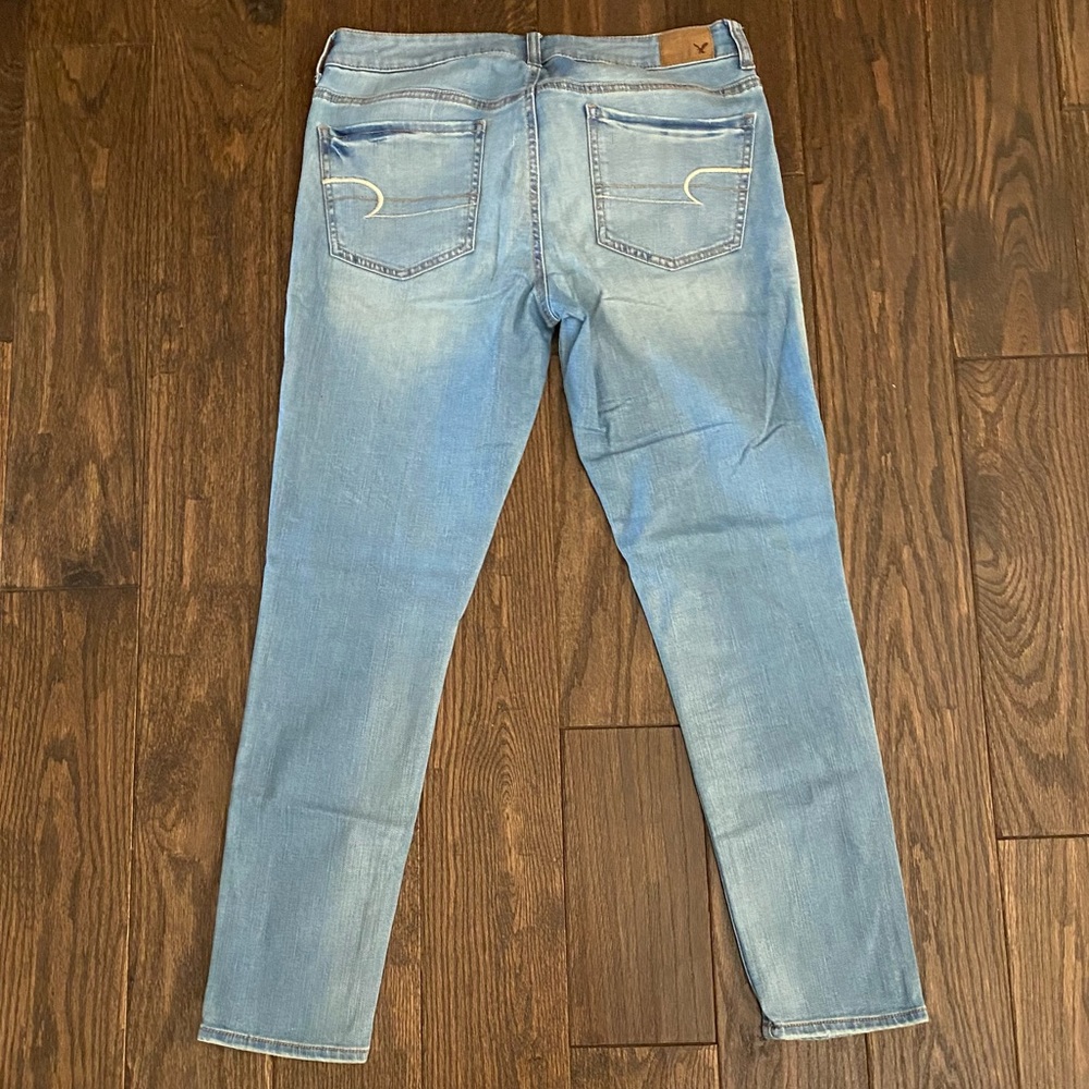 AE Light Wash Jegging (High Waisted)